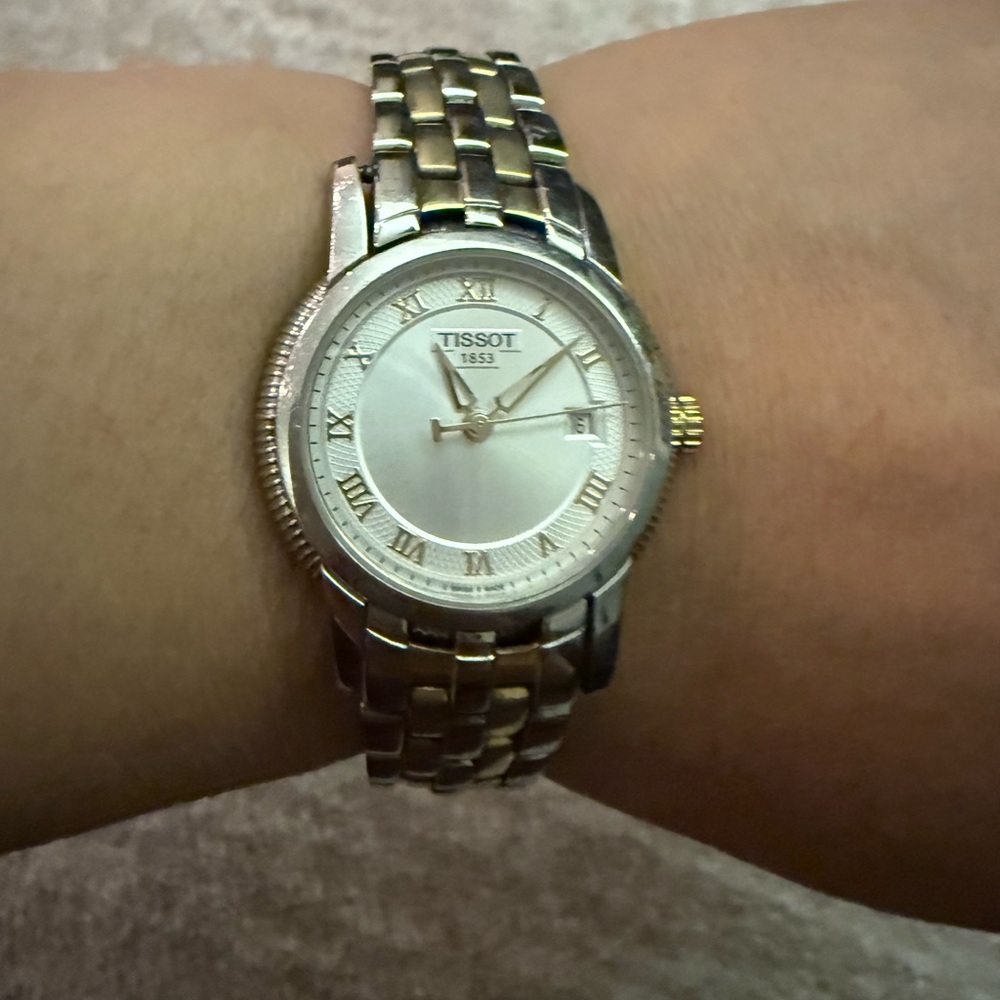 Tissot Gold and Silver Watch - Picture 12 of 15
